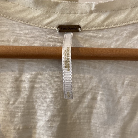 Super cute Free People Beaded Tank Top Size Small - Picture 2 of 5